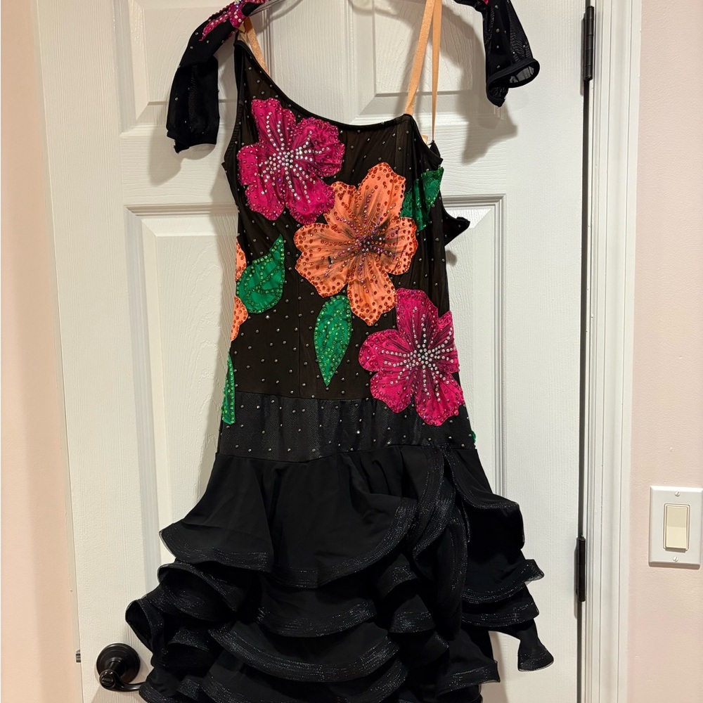 Ballroom Dancing Floral Dress with Ruffle Skirt size 4-6